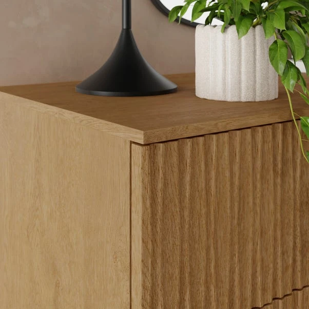 Inga 7 Drawer Chest, Light Oak 6 Inga 7 Drawer Chest, Light Oak - Image 4