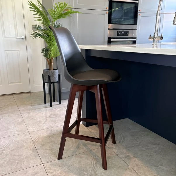 Fusion Living Soho Plastic Bar Stool 3 Fusion Living Soho Plastic Bar Stool